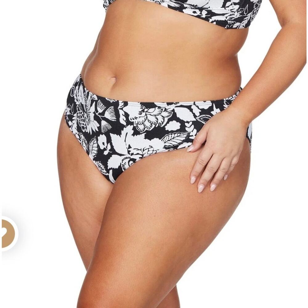 ArTeSanDs Cantata Forte Black
Delacroix Bikini Bottom